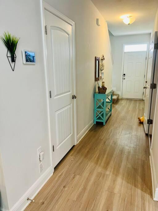Chalet Close To Beach, Pier Park, Game Theater *