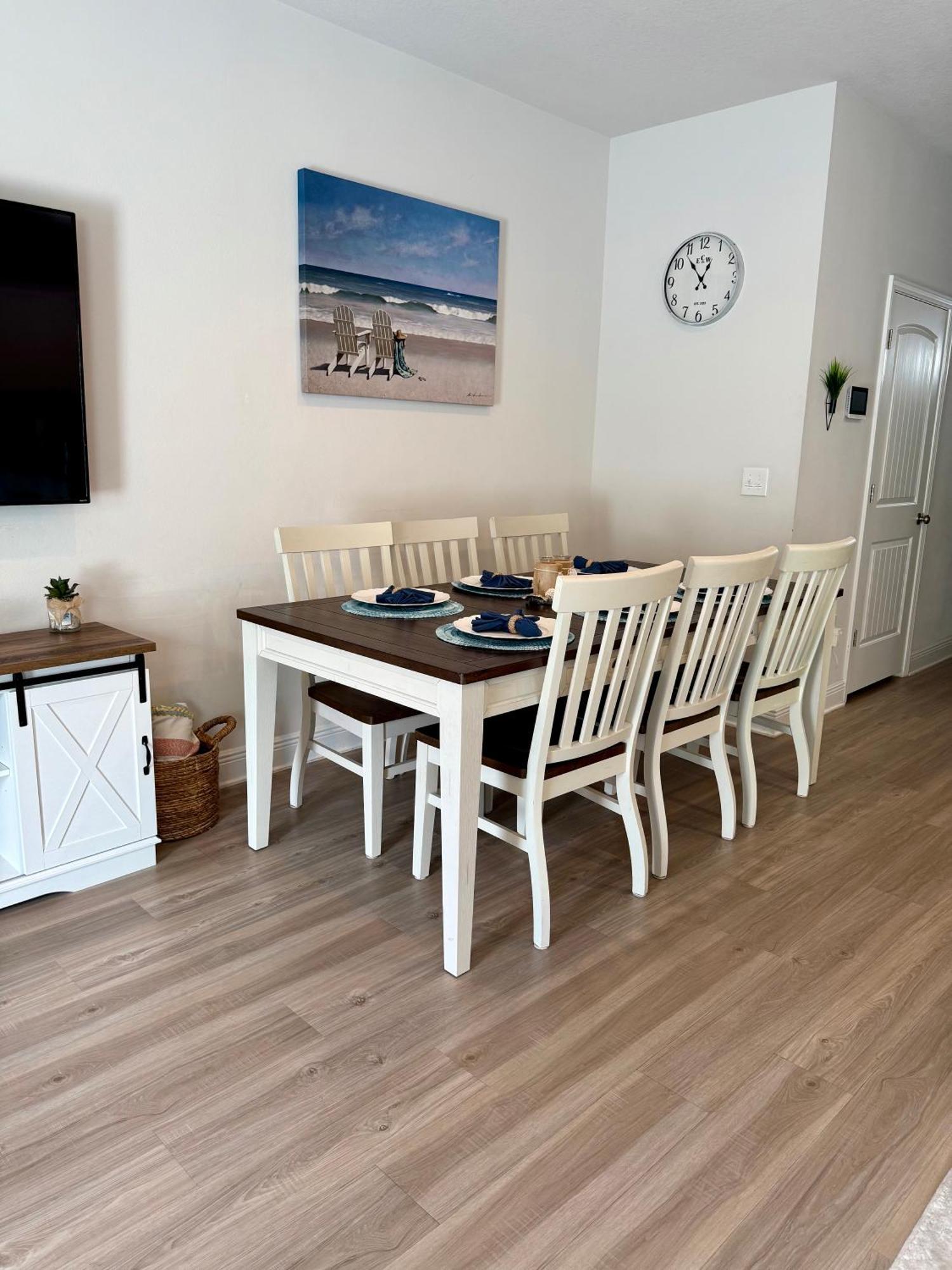 Chalet Close To Beach, Pier Park, Game Theater